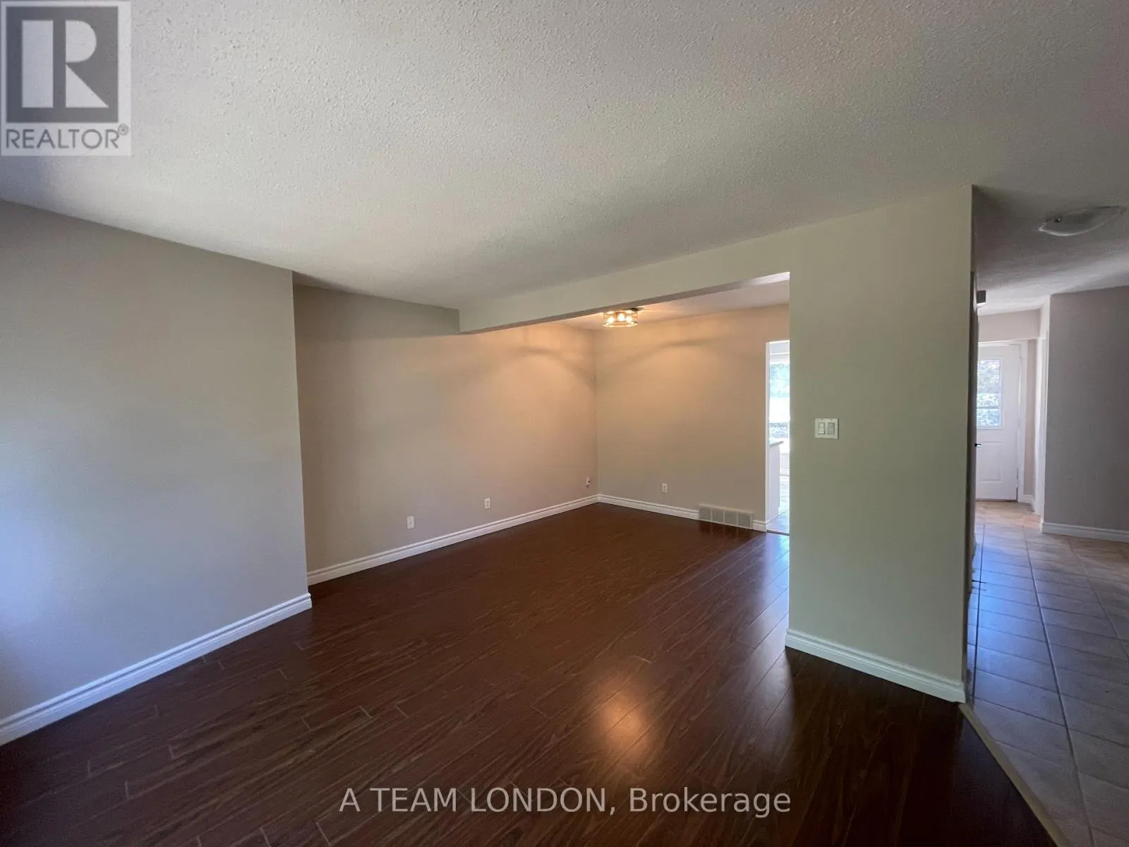 53 - 35 WATERMAN AVENUE, #53