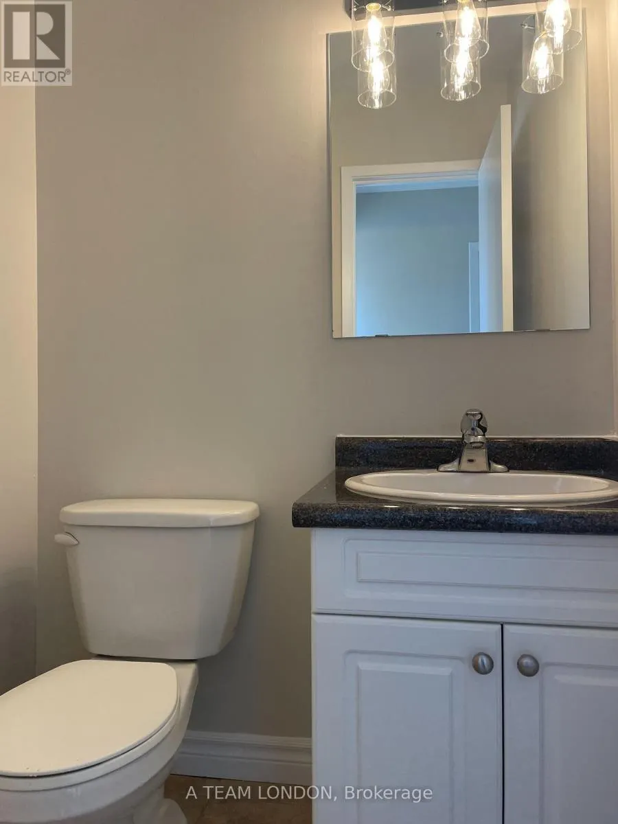 53 - 35 WATERMAN AVENUE, #53
