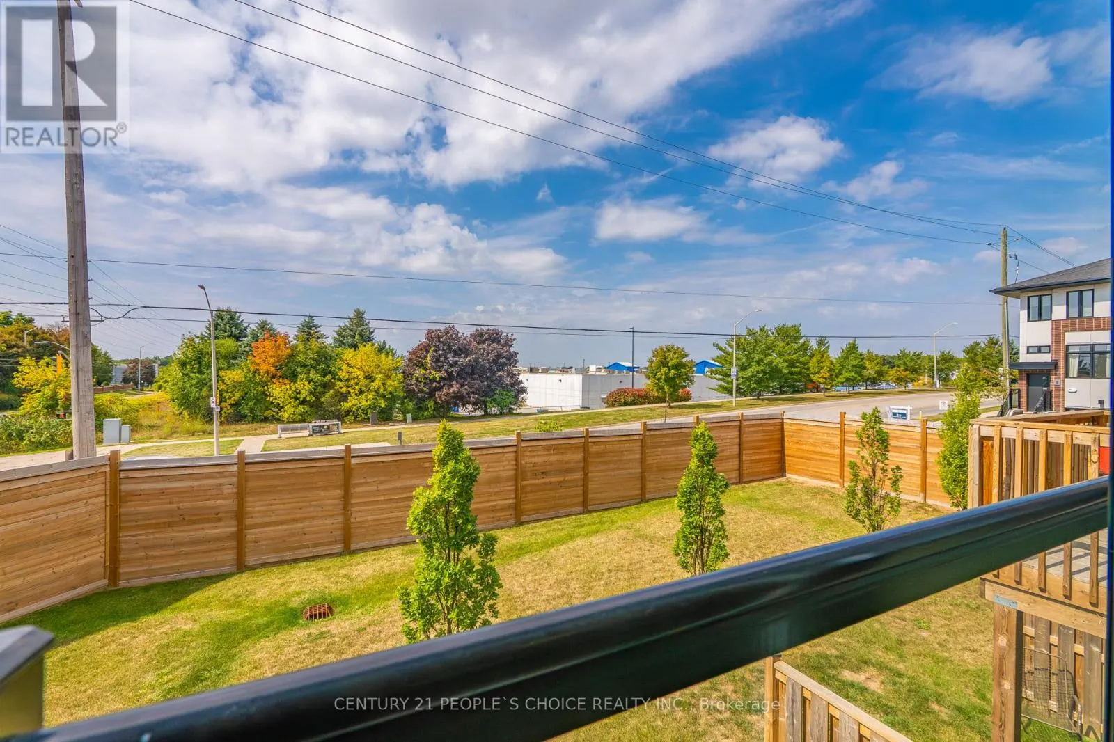 21 - 527 SHAVER ROAD