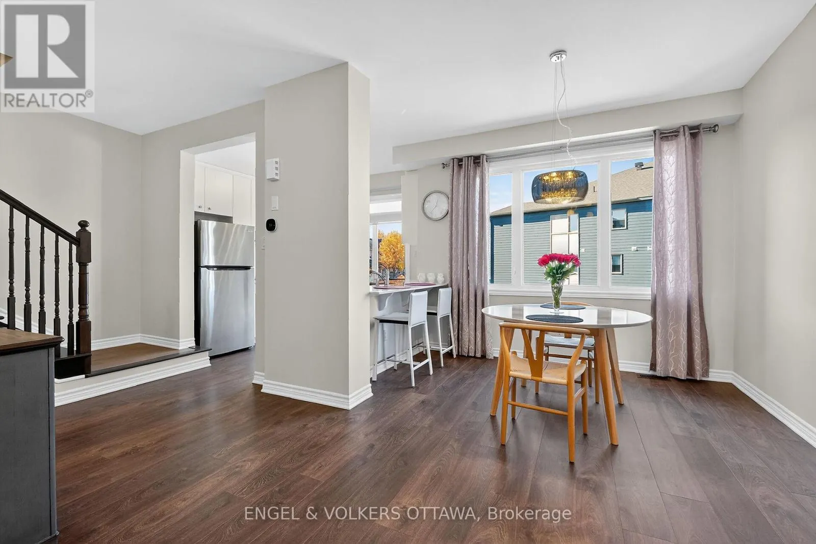 827 KINIW PRIVATE SE
