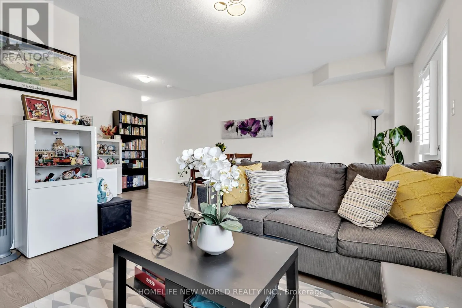 71 - 88 DECORSO DRIVE