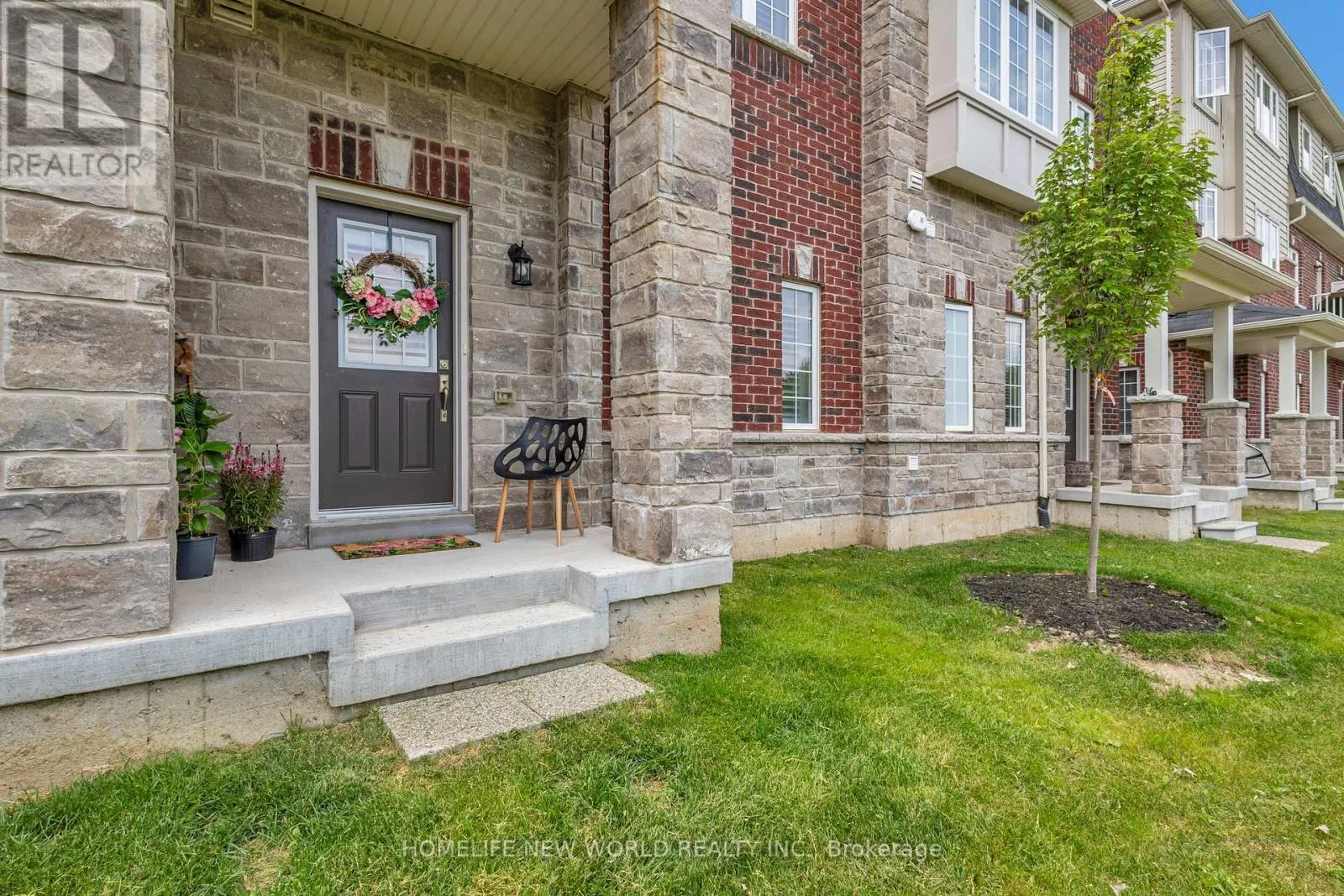 71 - 88 DECORSO DRIVE