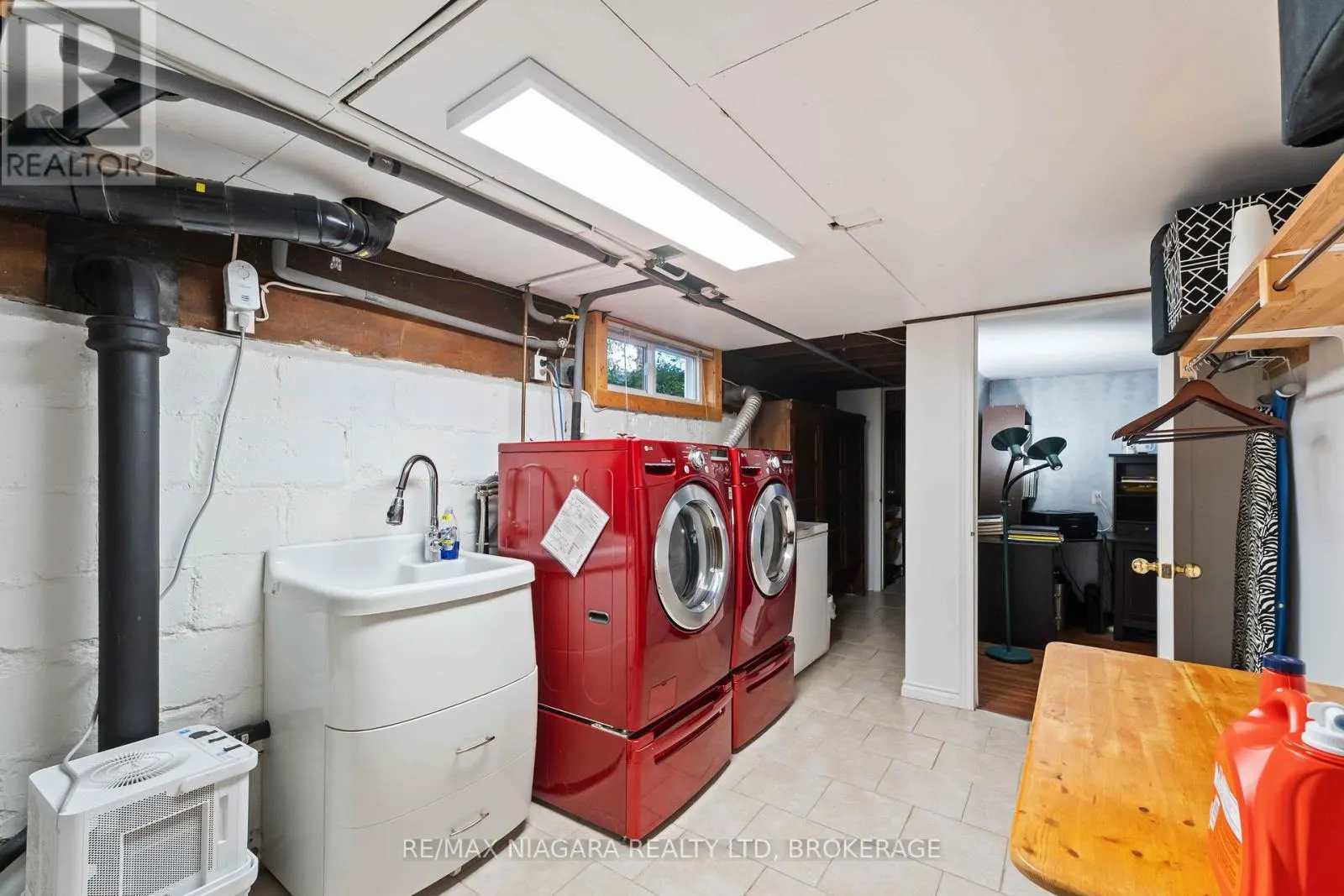 5761 PRINCE EDWARD AVENUE