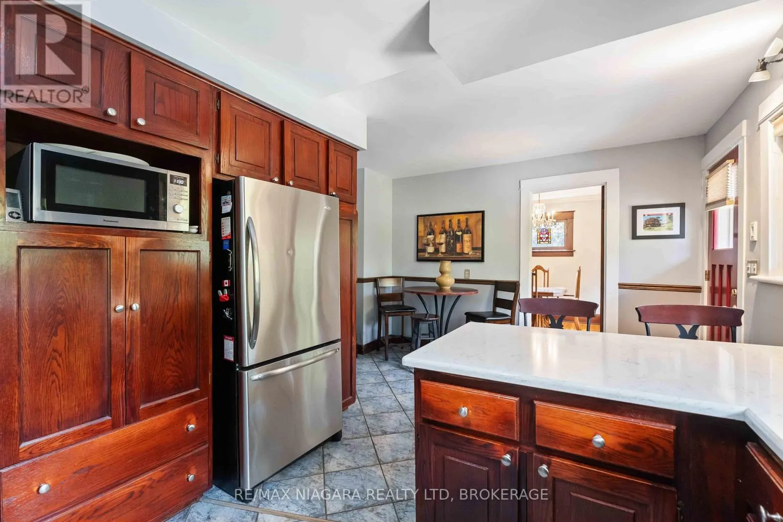 5761 PRINCE EDWARD AVENUE