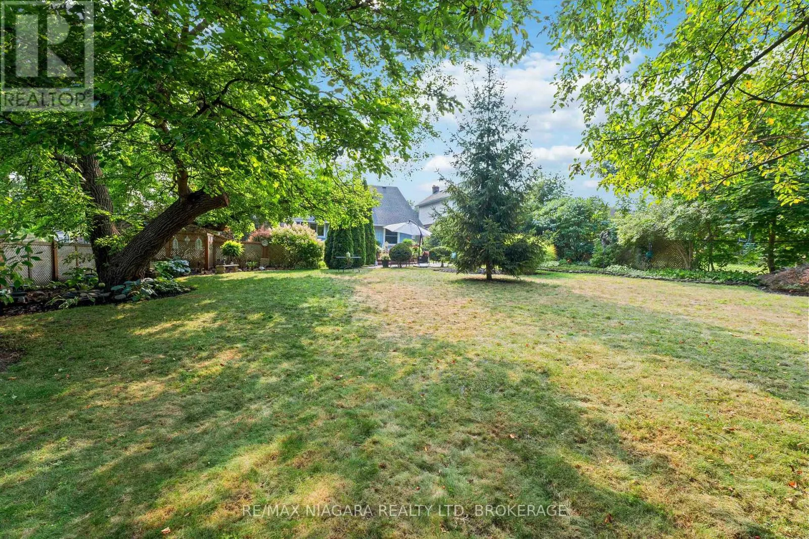 5761 PRINCE EDWARD AVENUE