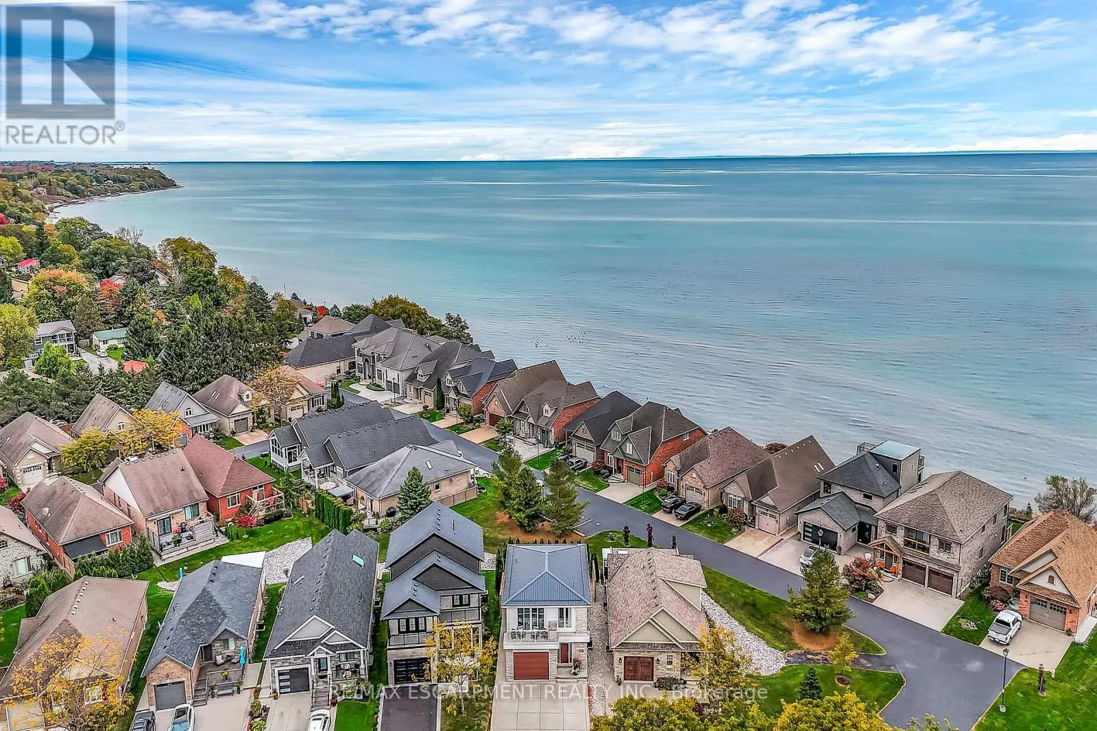 21 - 80 NEW LAKESHORE ROAD