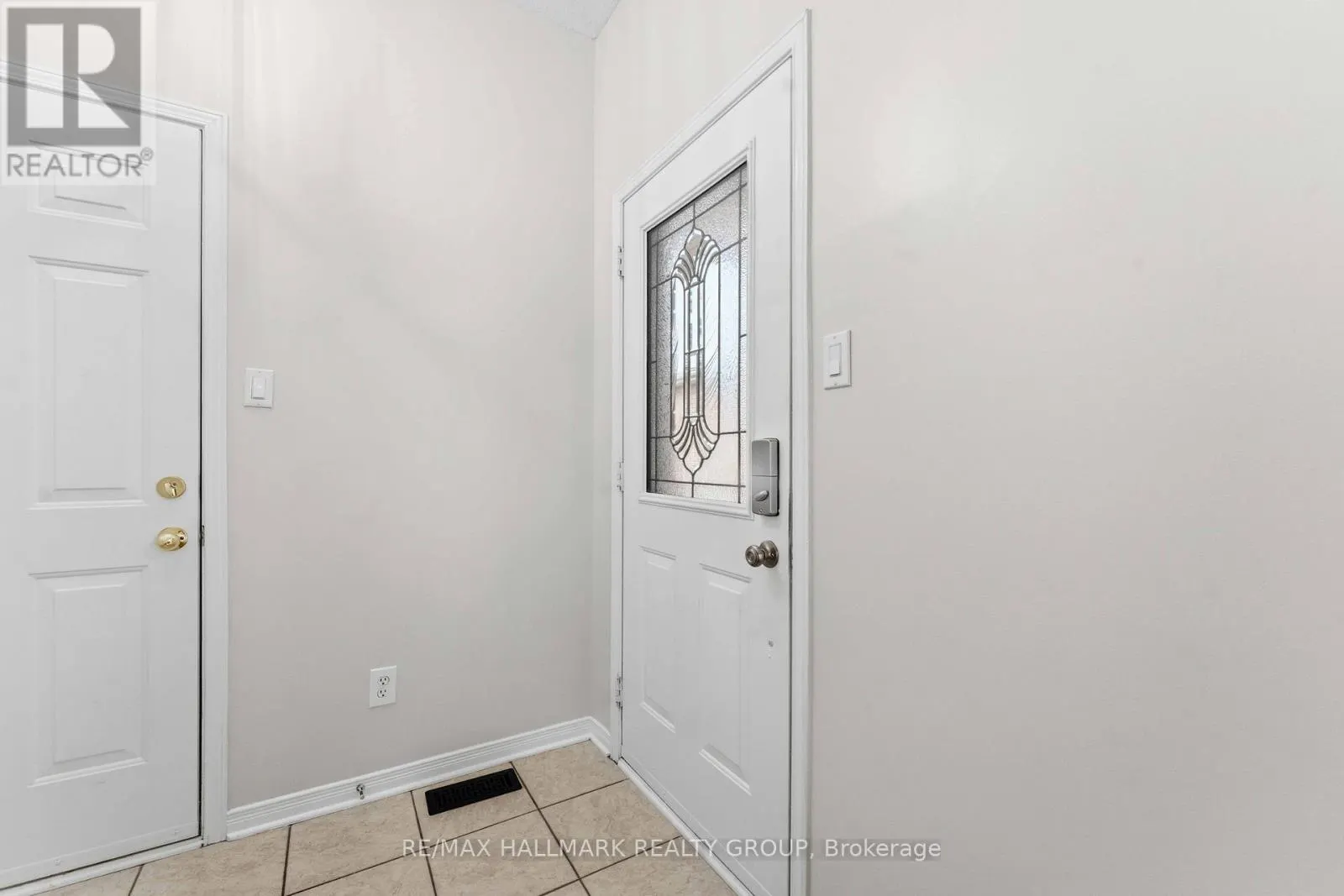 1072 BRASSEUR CRESCENT
