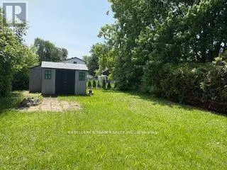 320+322 ANDRE AVENUE