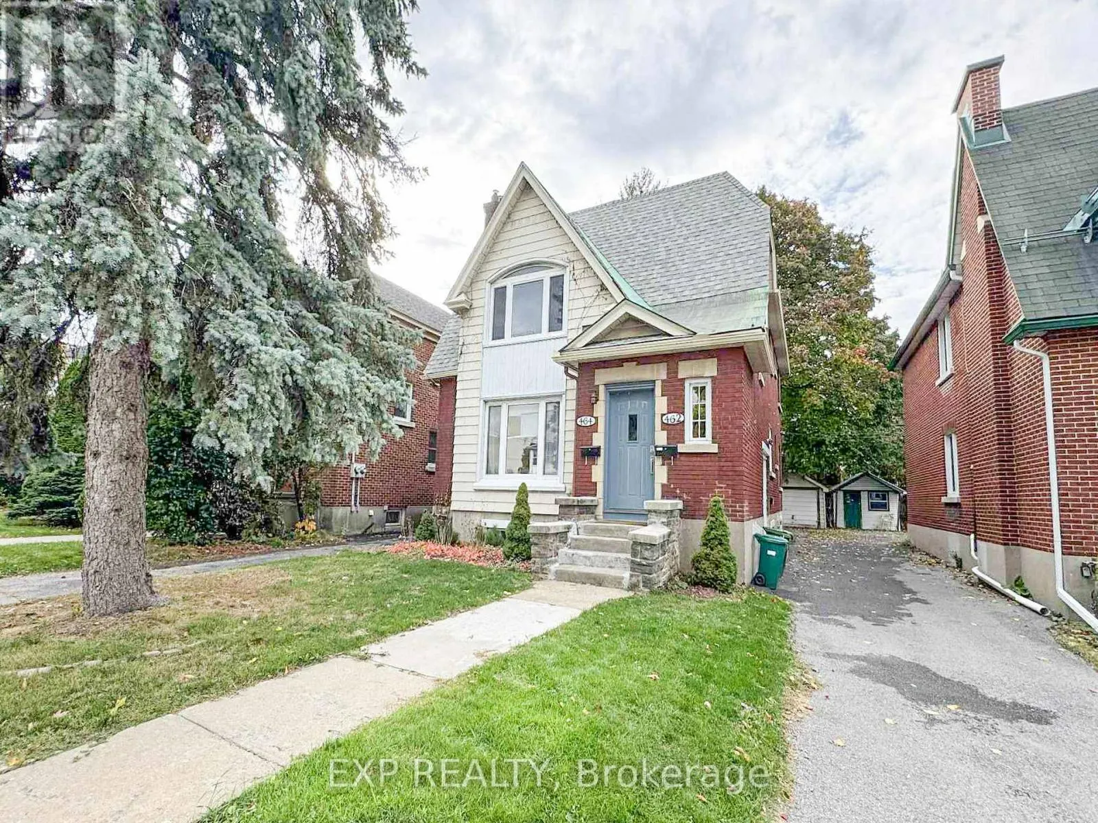 464 HOLLAND AVENUE