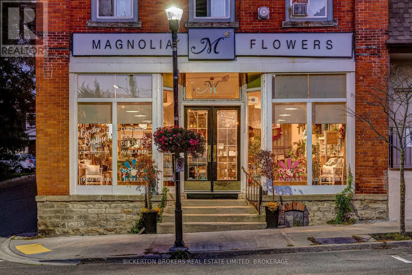 66 KING STREET E