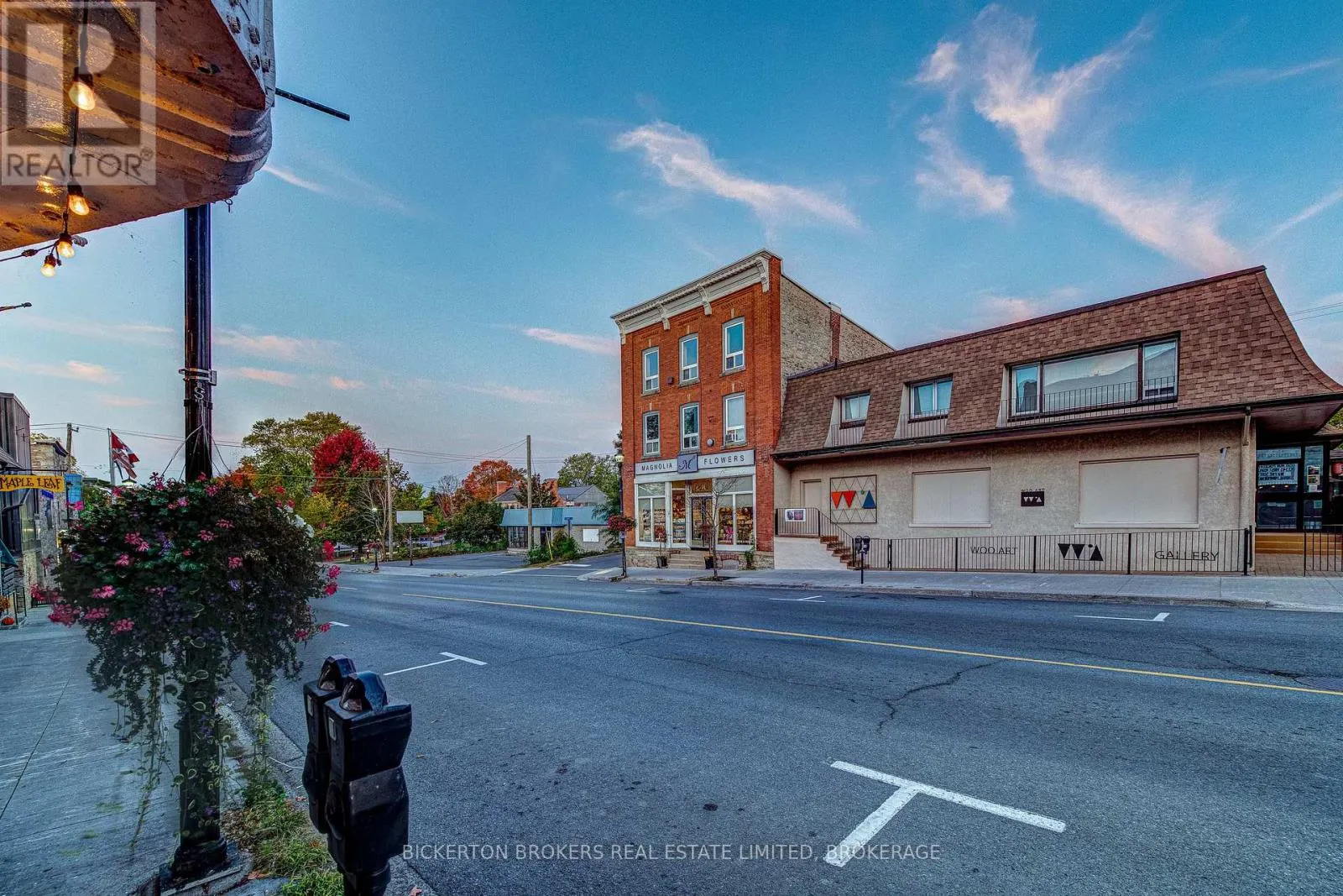 66 KING STREET E