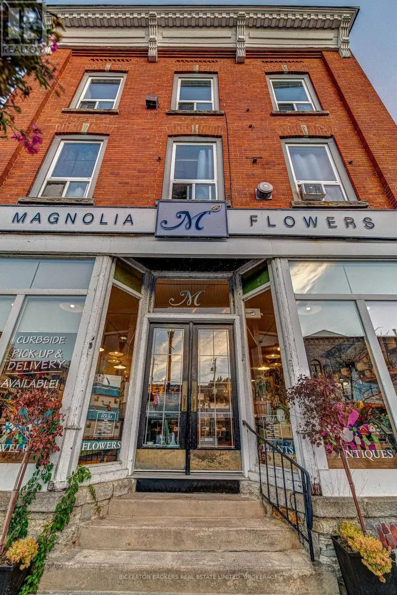 66 KING STREET E