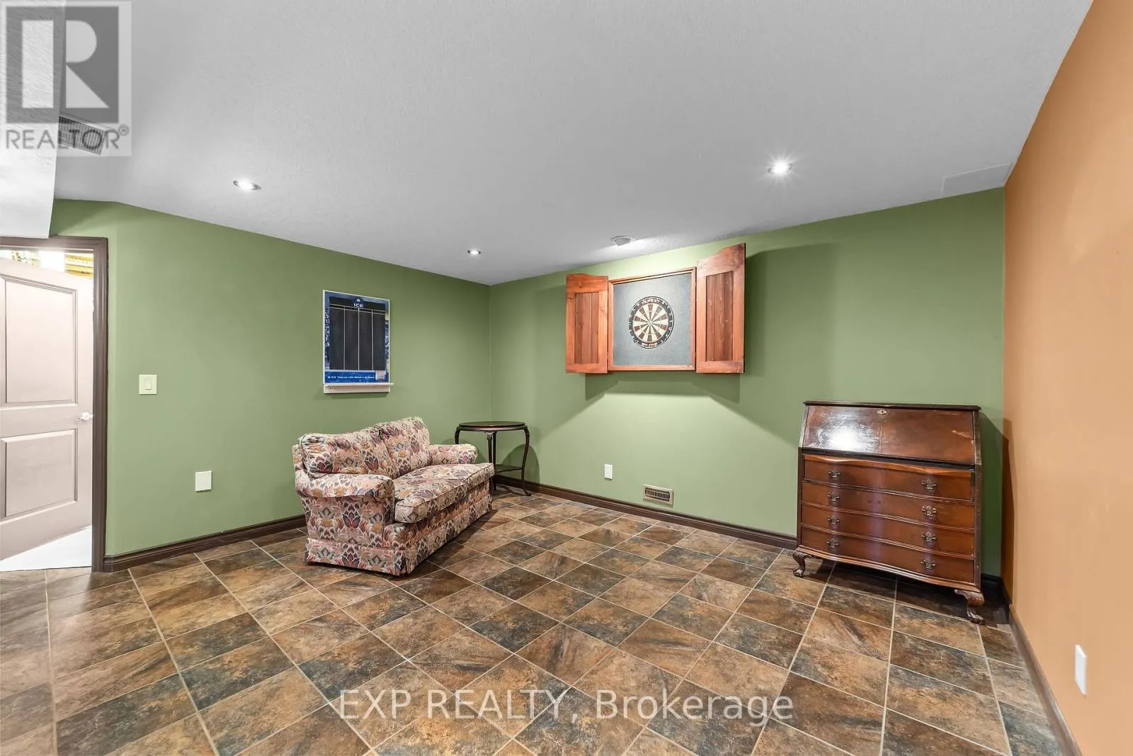 2137 JACK NASH DRIVE