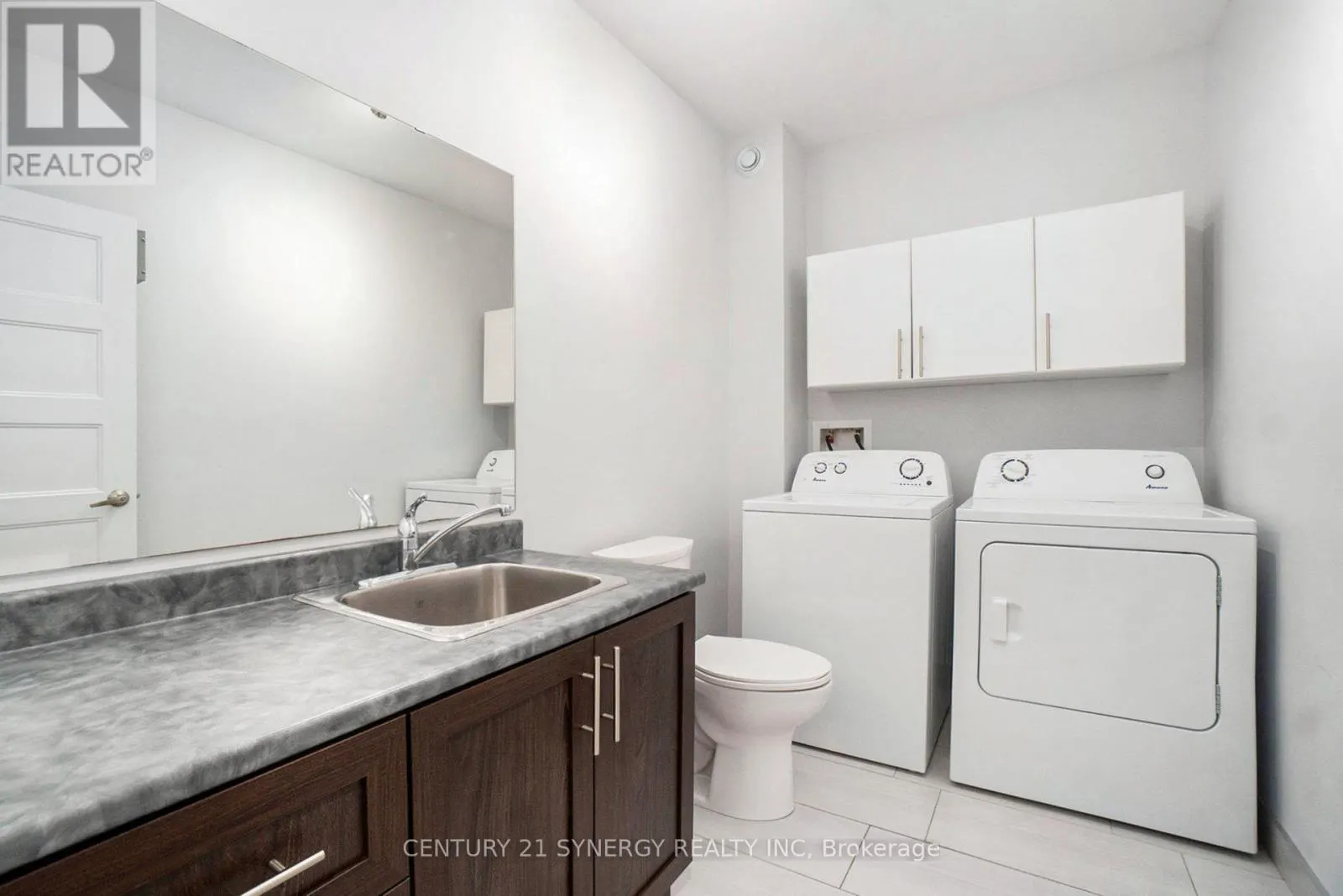 2 - 100 LAURIER STREET