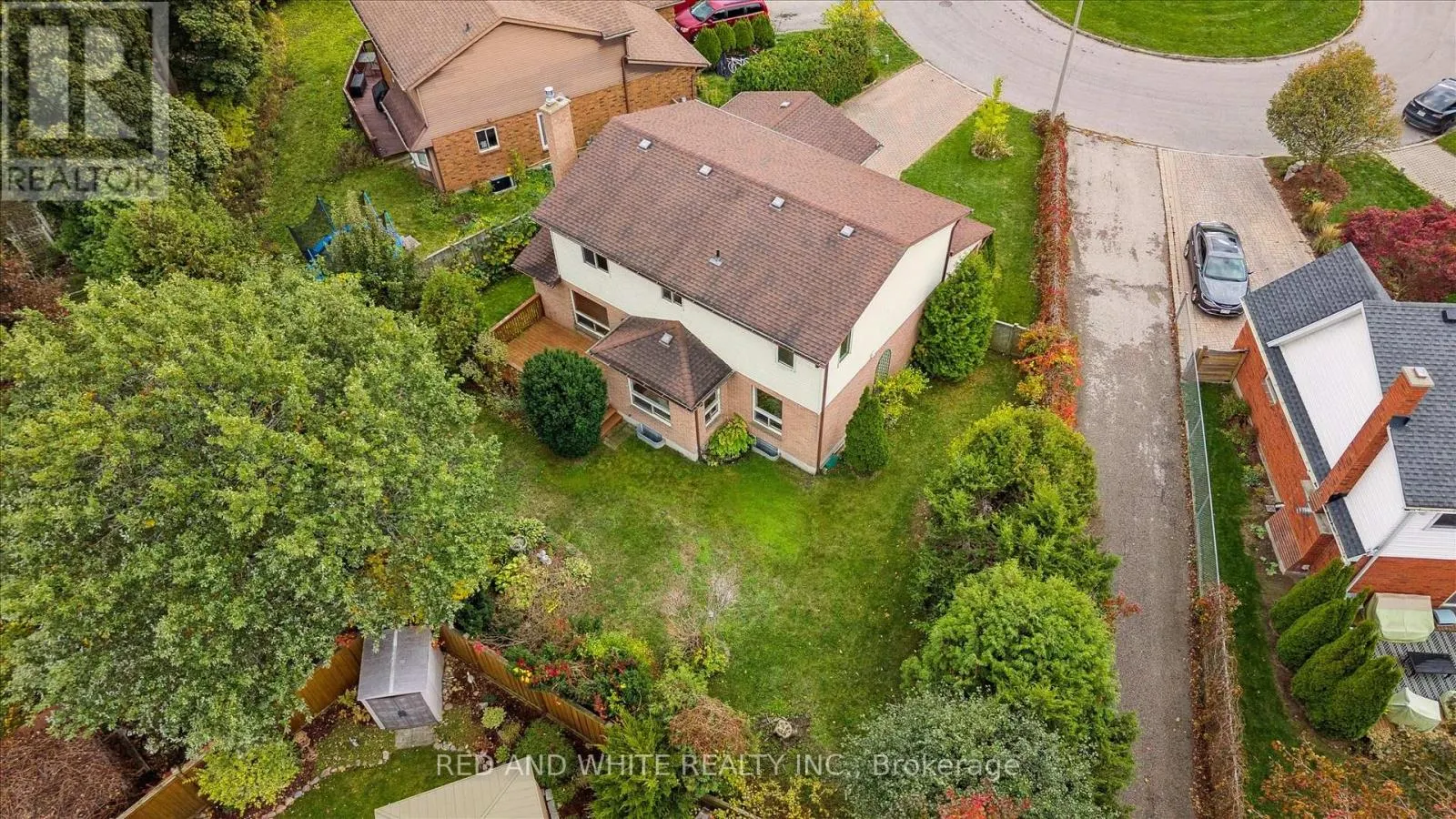 172 MAYBERRY COURT