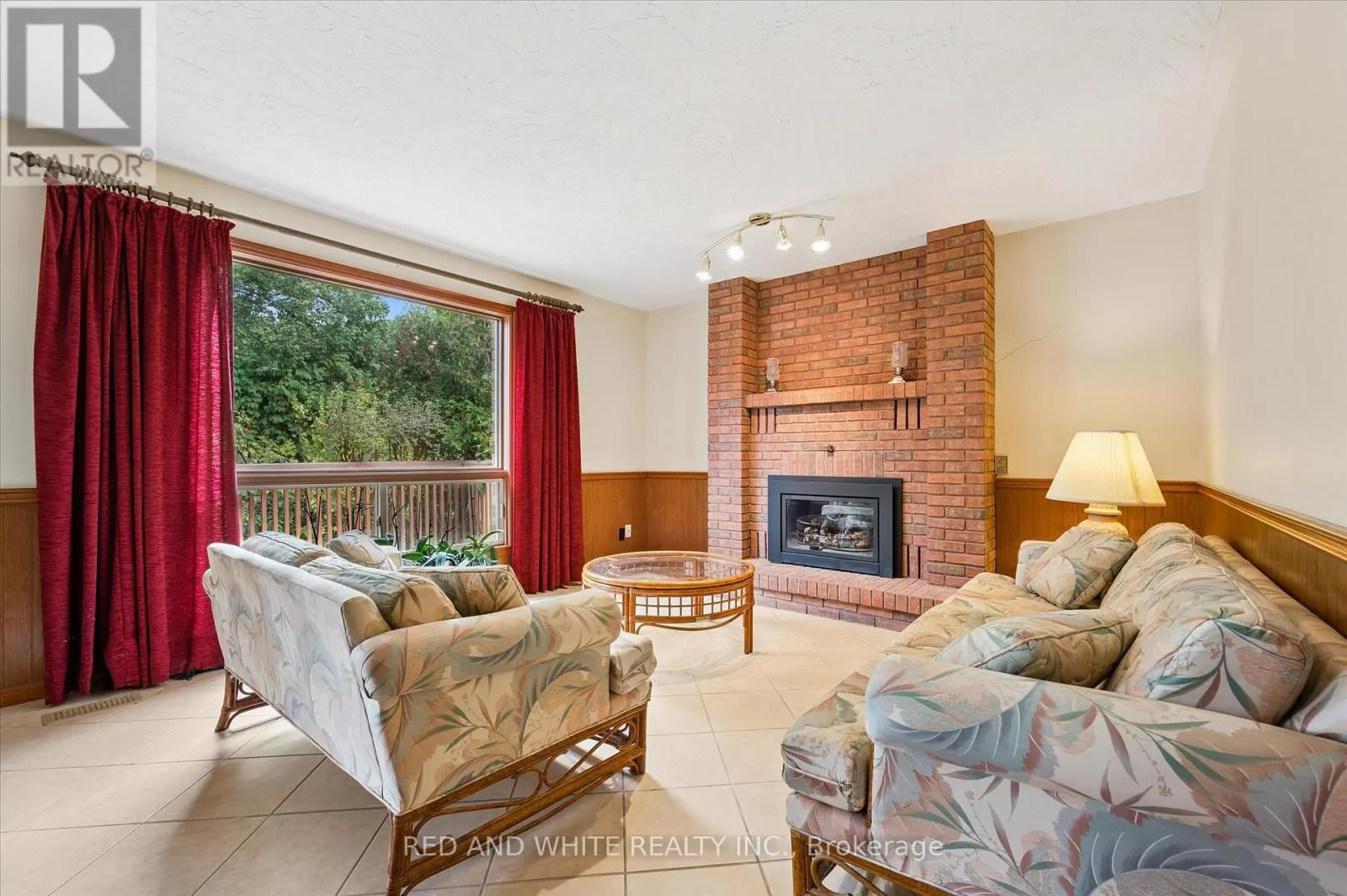 172 MAYBERRY COURT