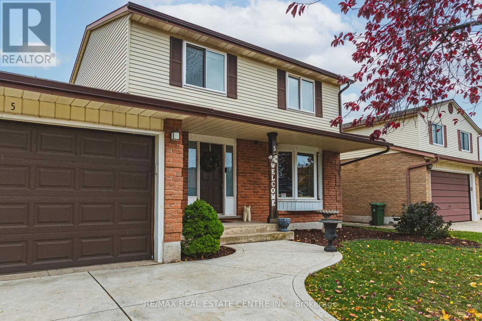 5 BING CRESCENT