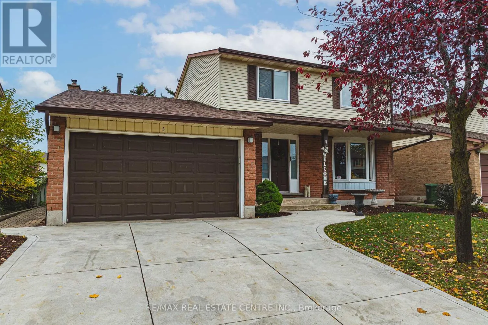 5 BING CRESCENT