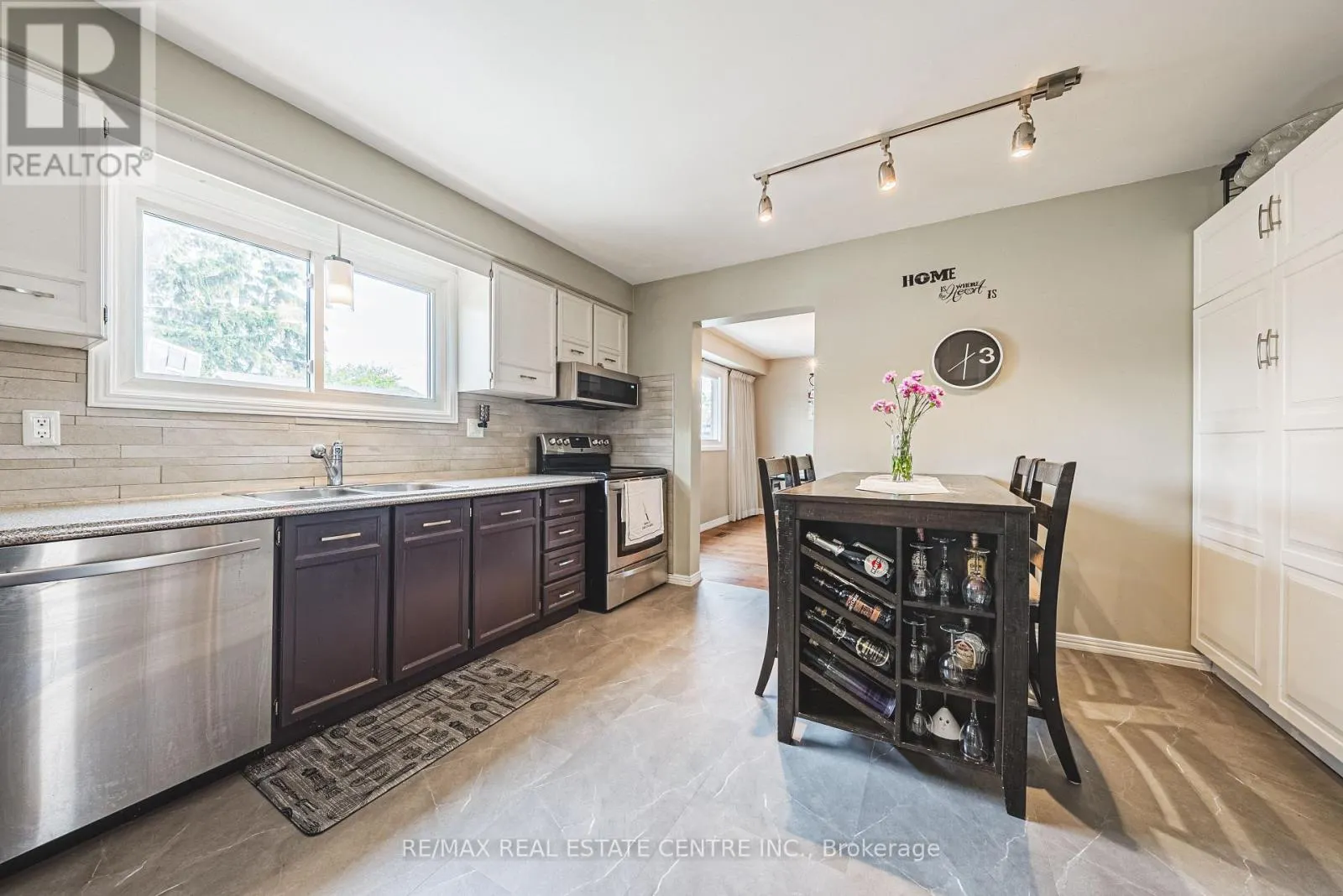 5 BING CRESCENT