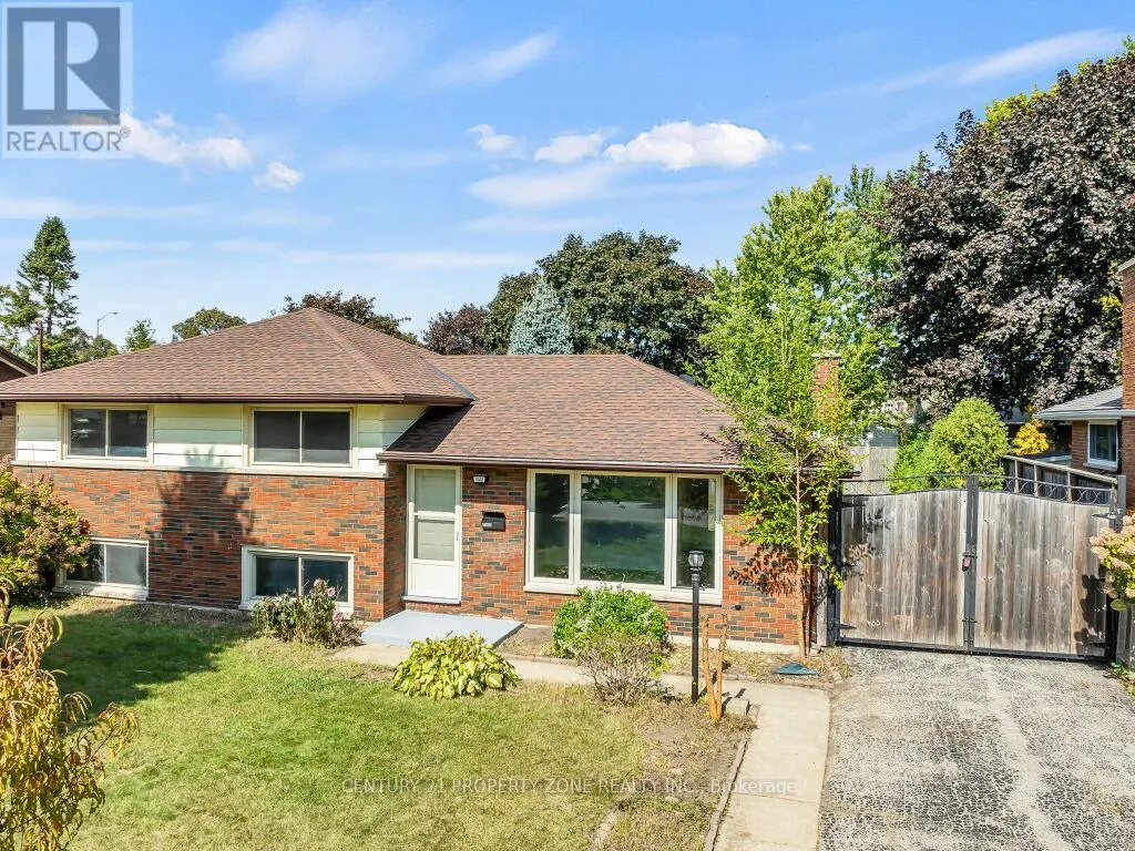 1002 EASTLAWN AVENUE