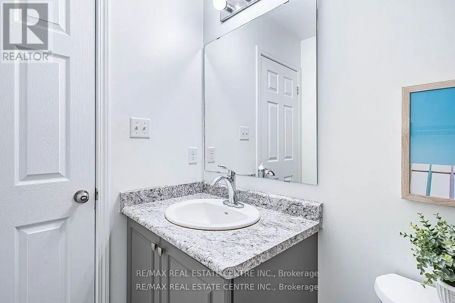 99 - 135 HARDCASTLE DRIVE