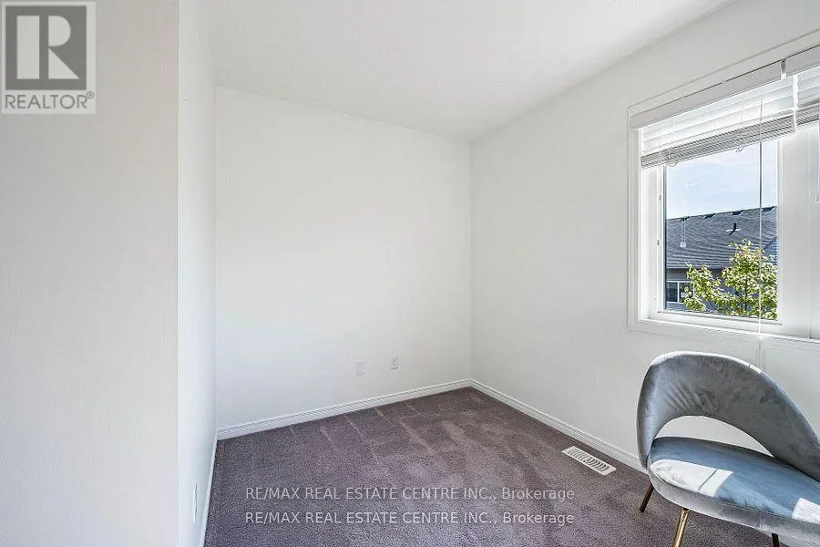 99 - 135 HARDCASTLE DRIVE