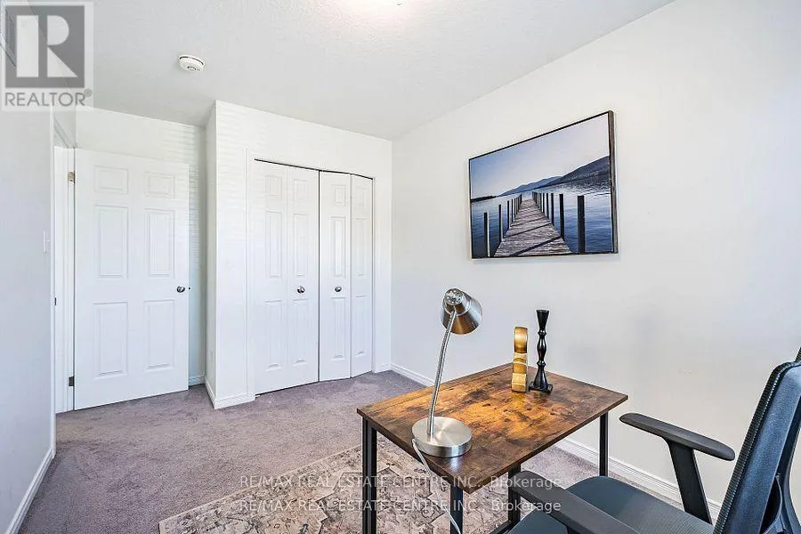 99 - 135 HARDCASTLE DRIVE