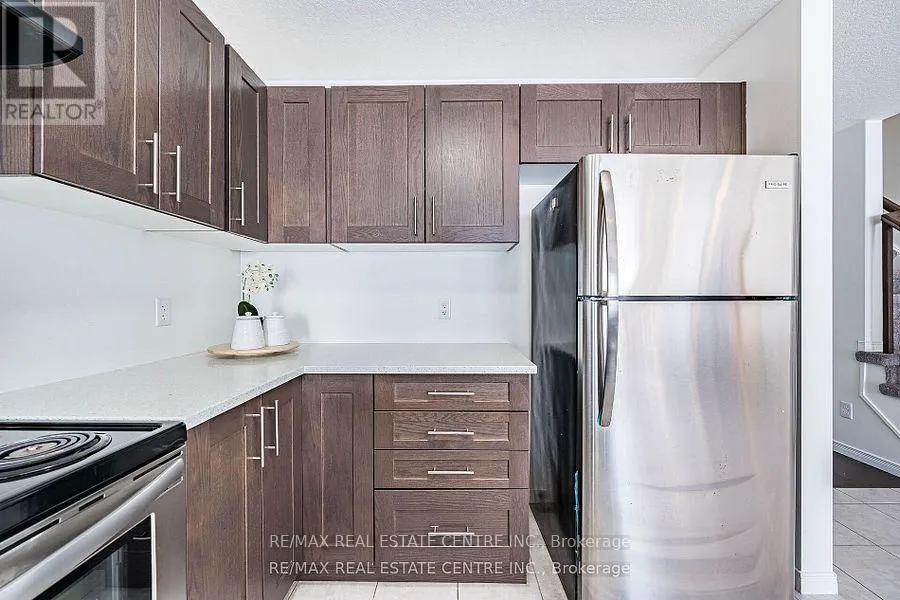 99 - 135 HARDCASTLE DRIVE