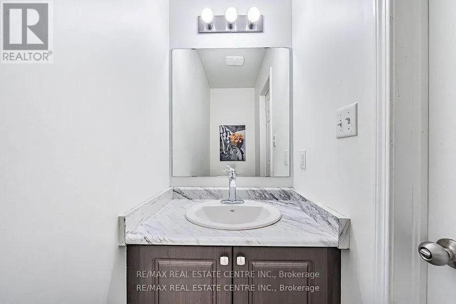 99 - 135 HARDCASTLE DRIVE