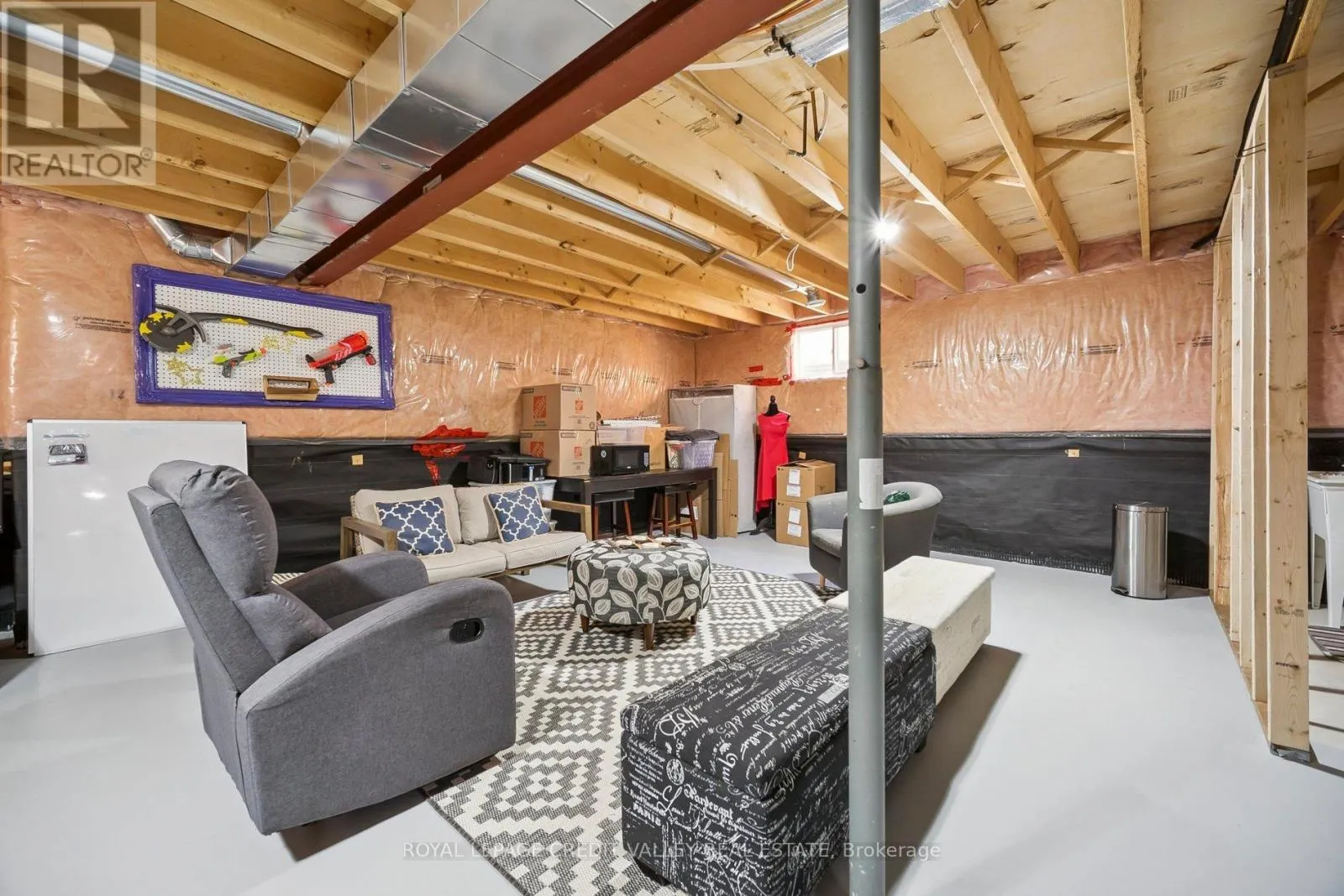 9 PEACH TREE BOULEVARD