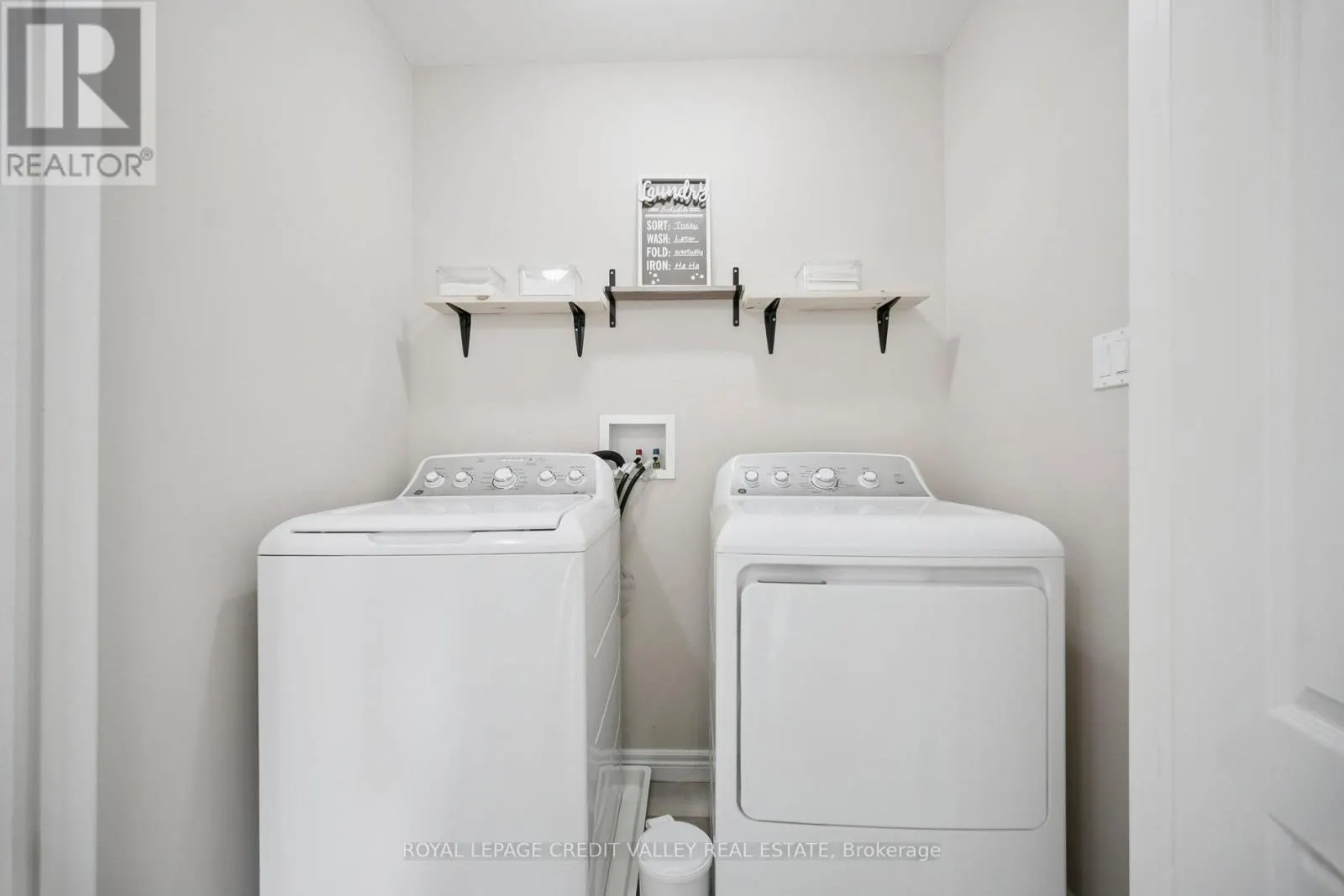 9 PEACH TREE BOULEVARD