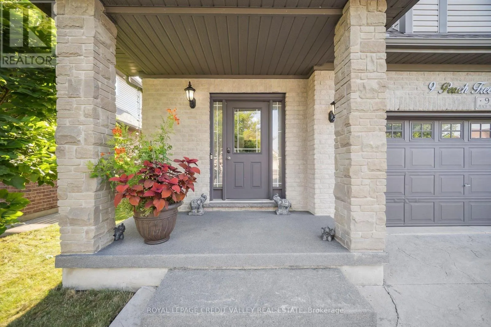 9 PEACH TREE BOULEVARD