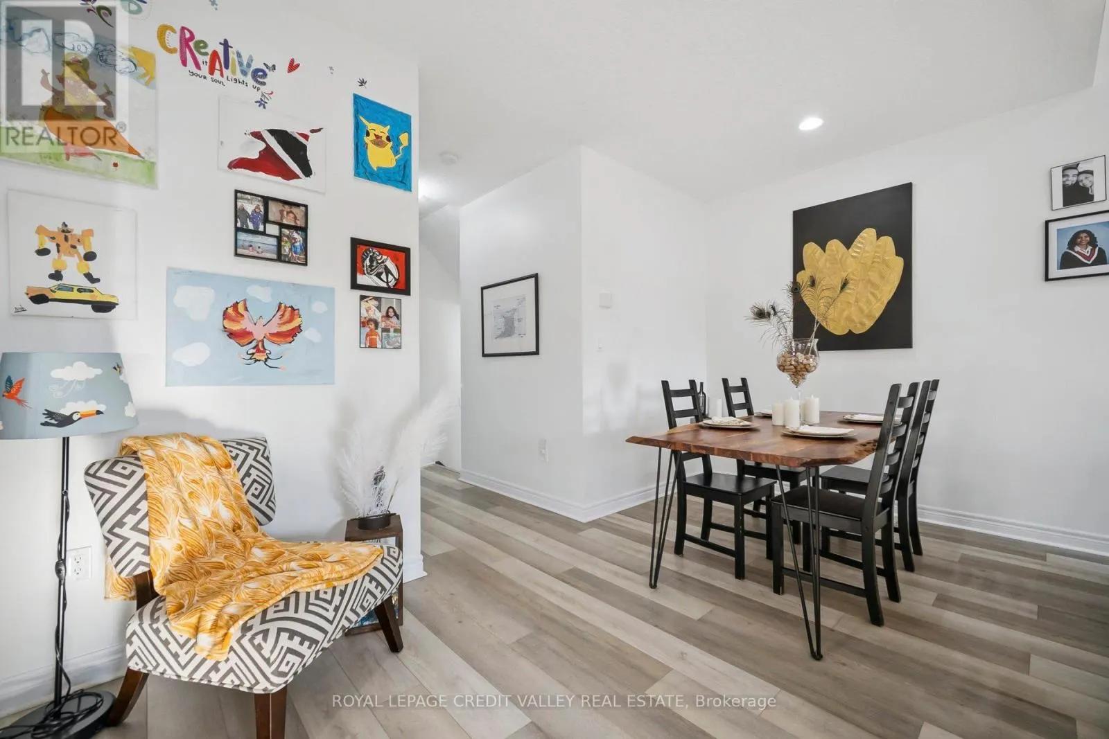 9 PEACH TREE BOULEVARD