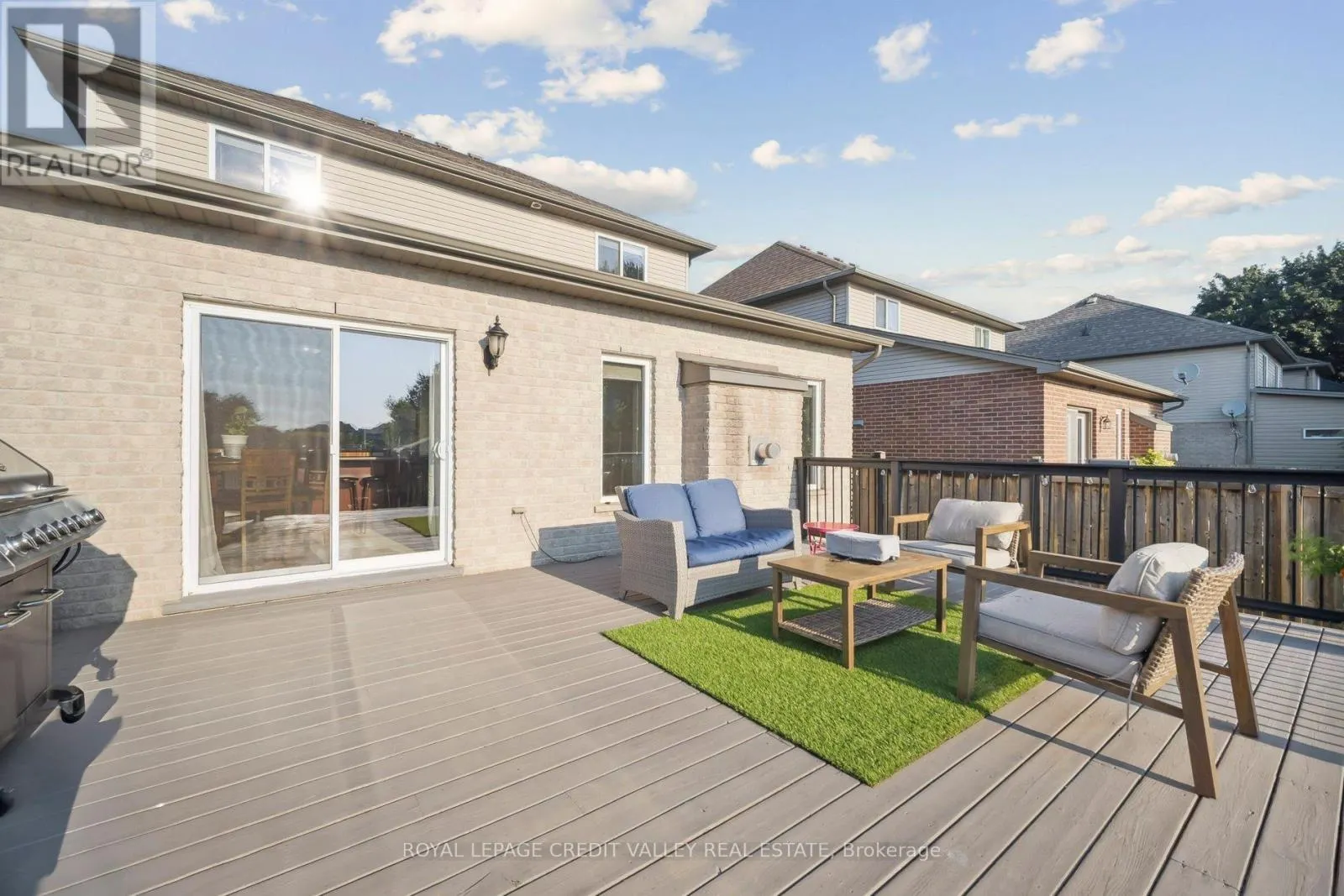 9 PEACH TREE BOULEVARD