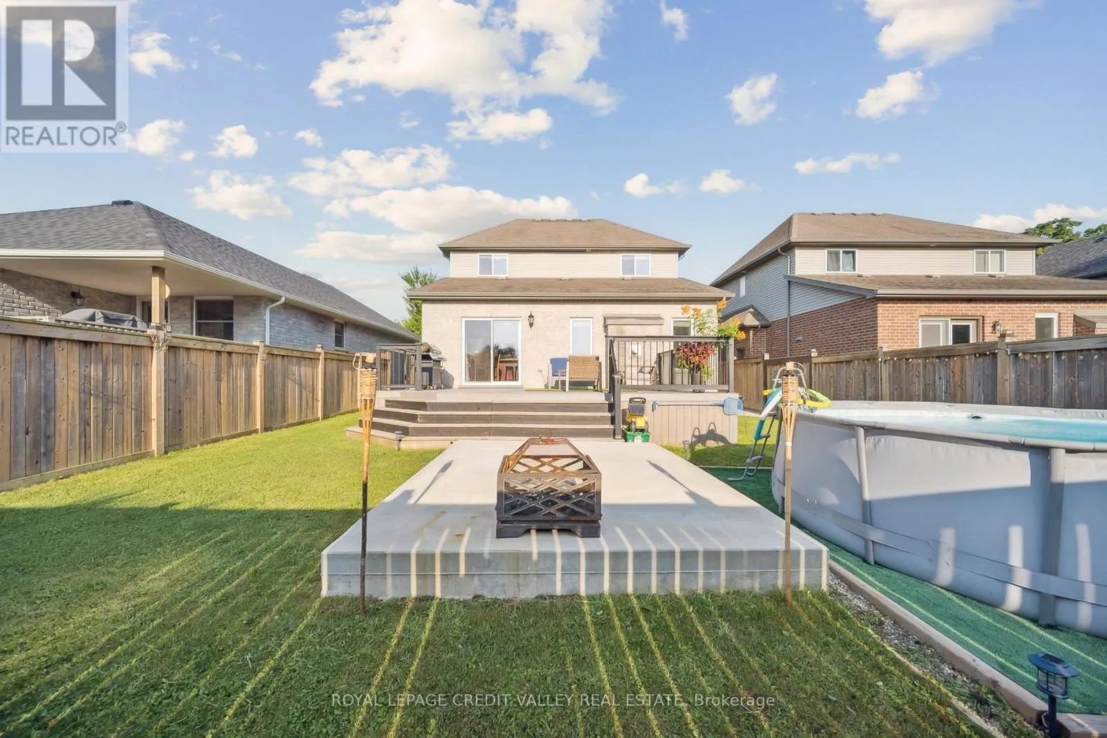 9 PEACH TREE BOULEVARD