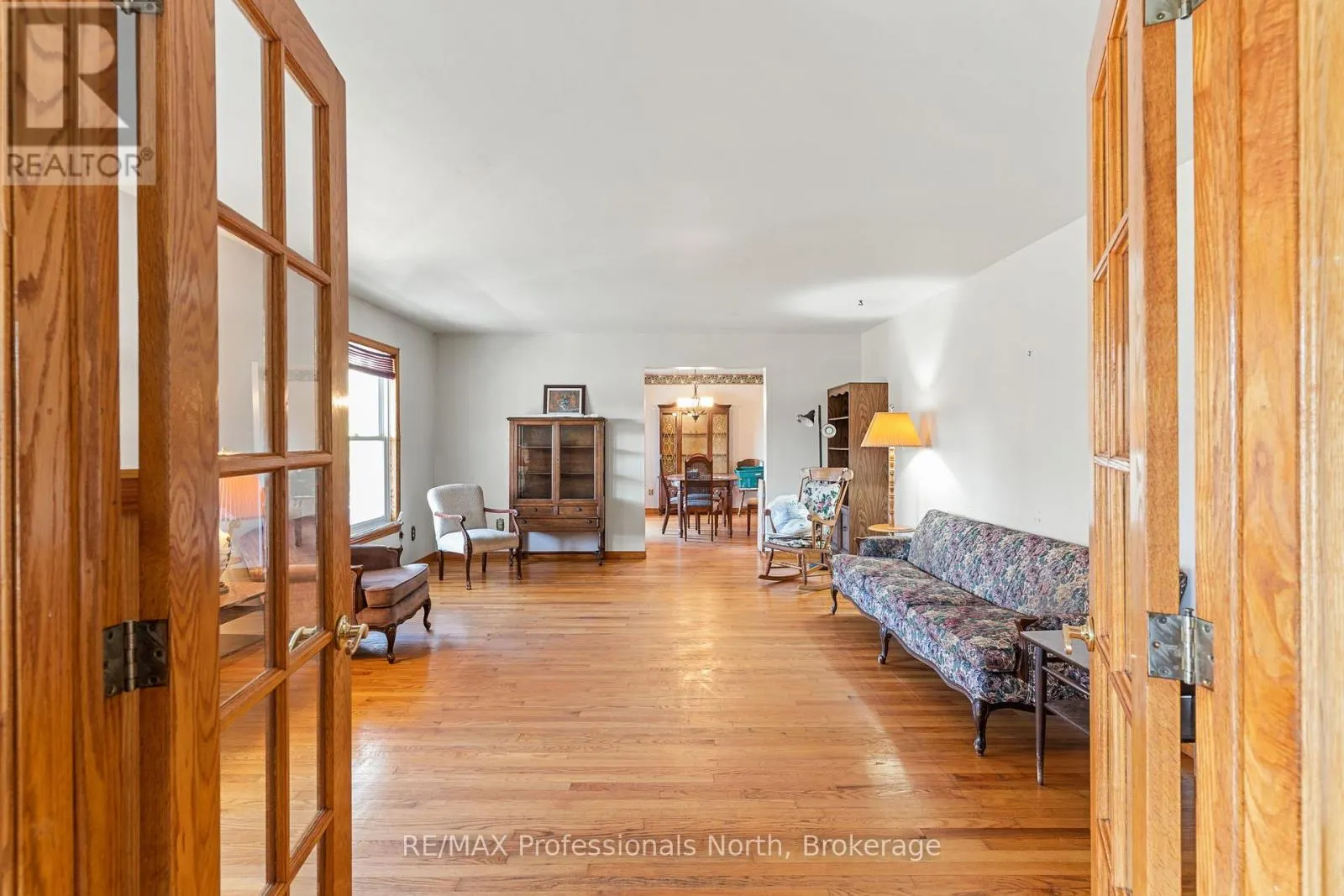 1415 SOUTH LAKE ROAD