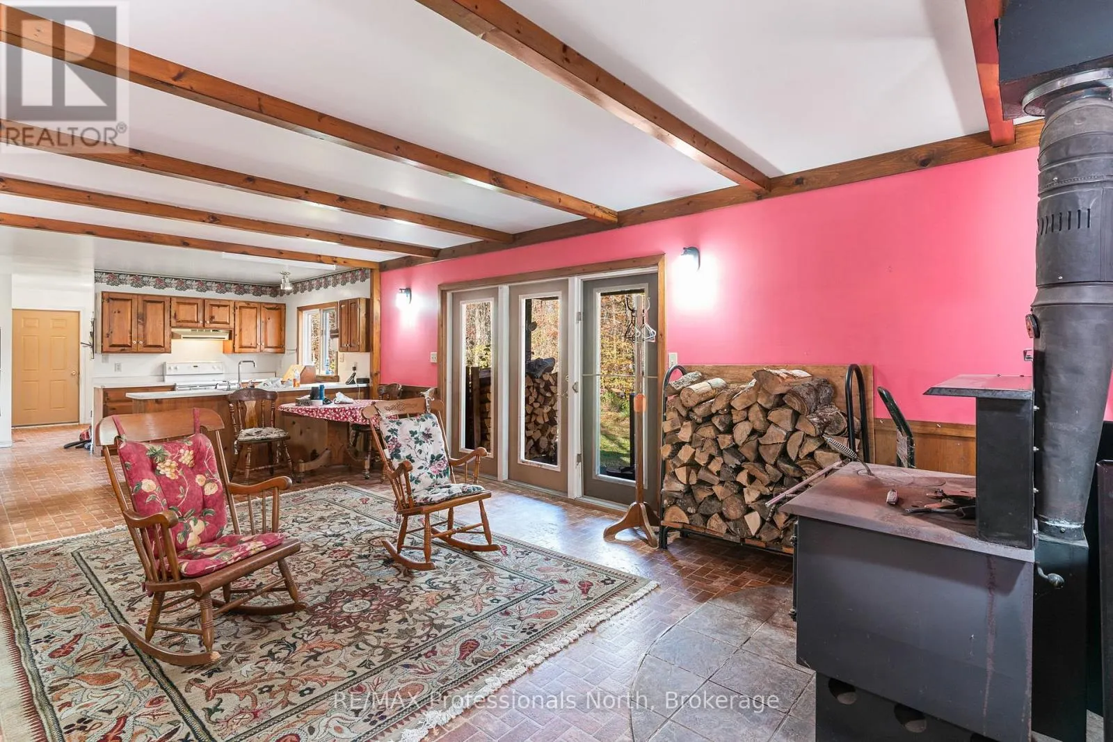 1415 SOUTH LAKE ROAD
