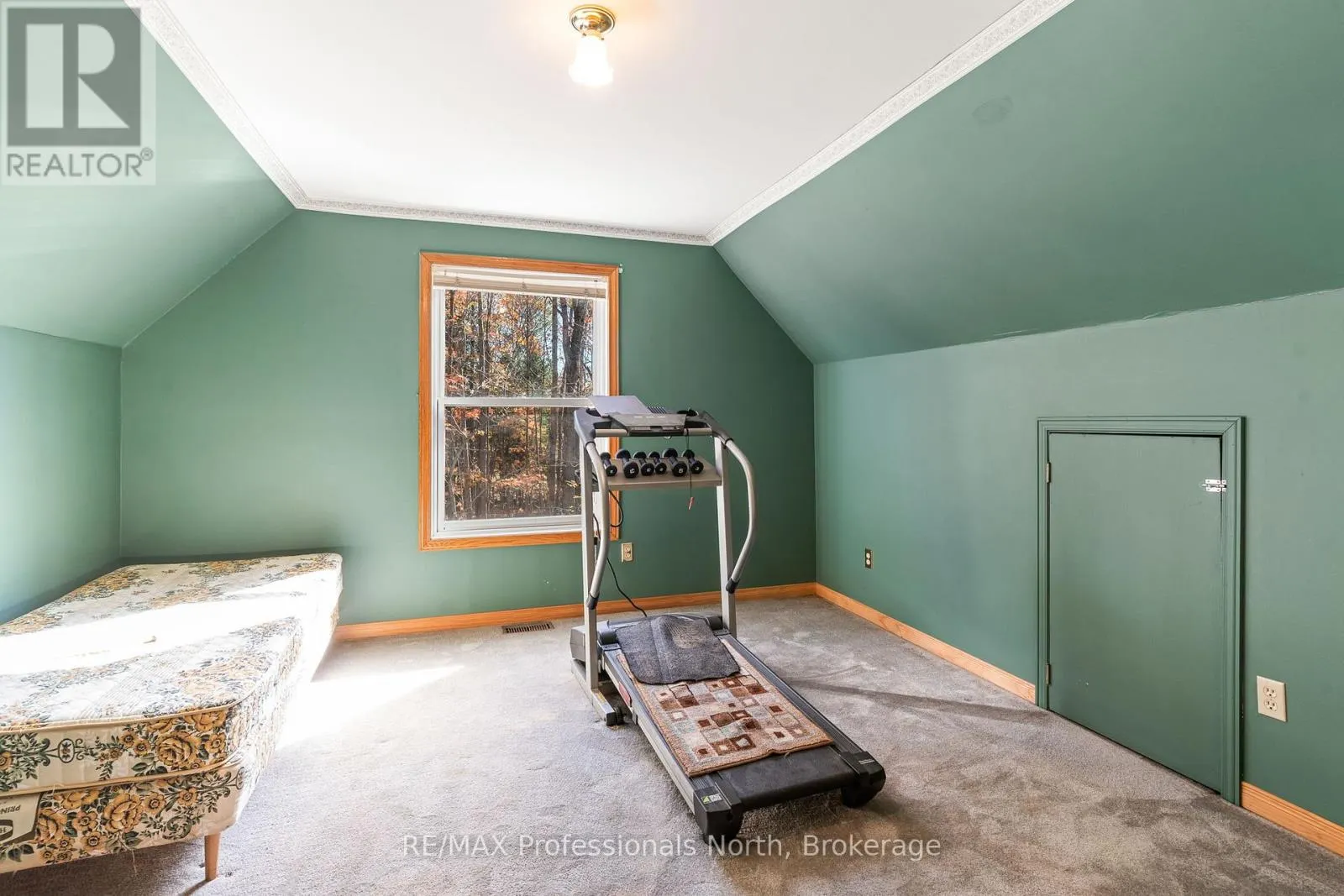 1415 SOUTH LAKE ROAD