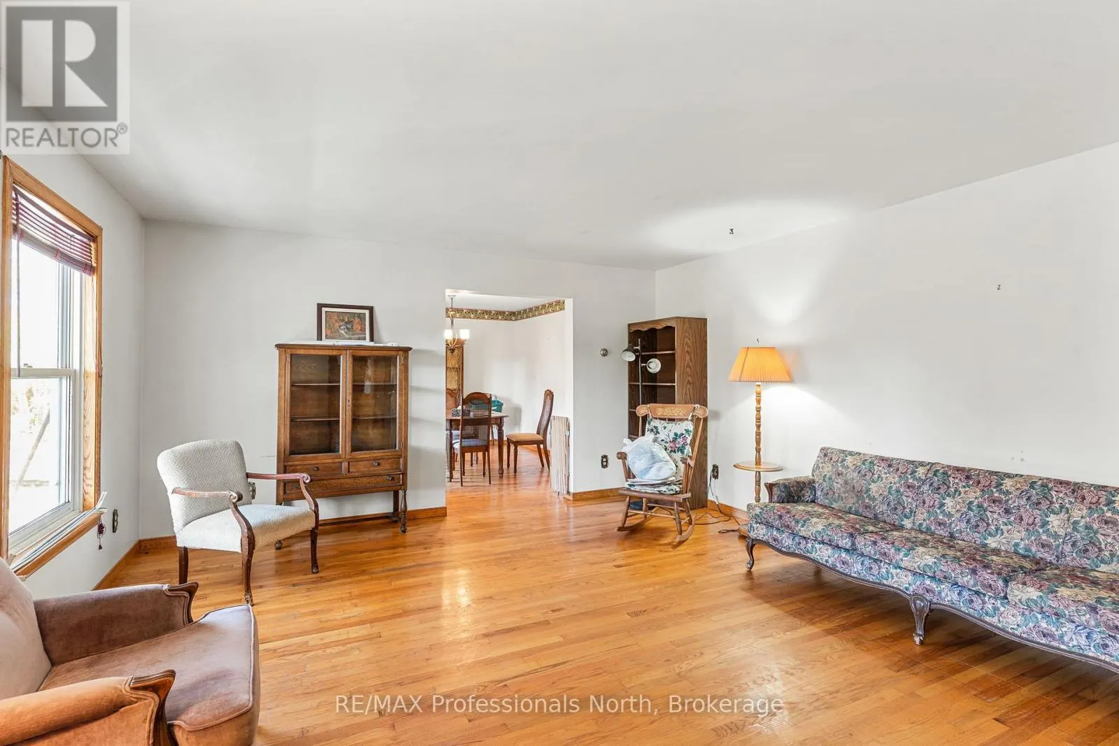 1415 SOUTH LAKE ROAD