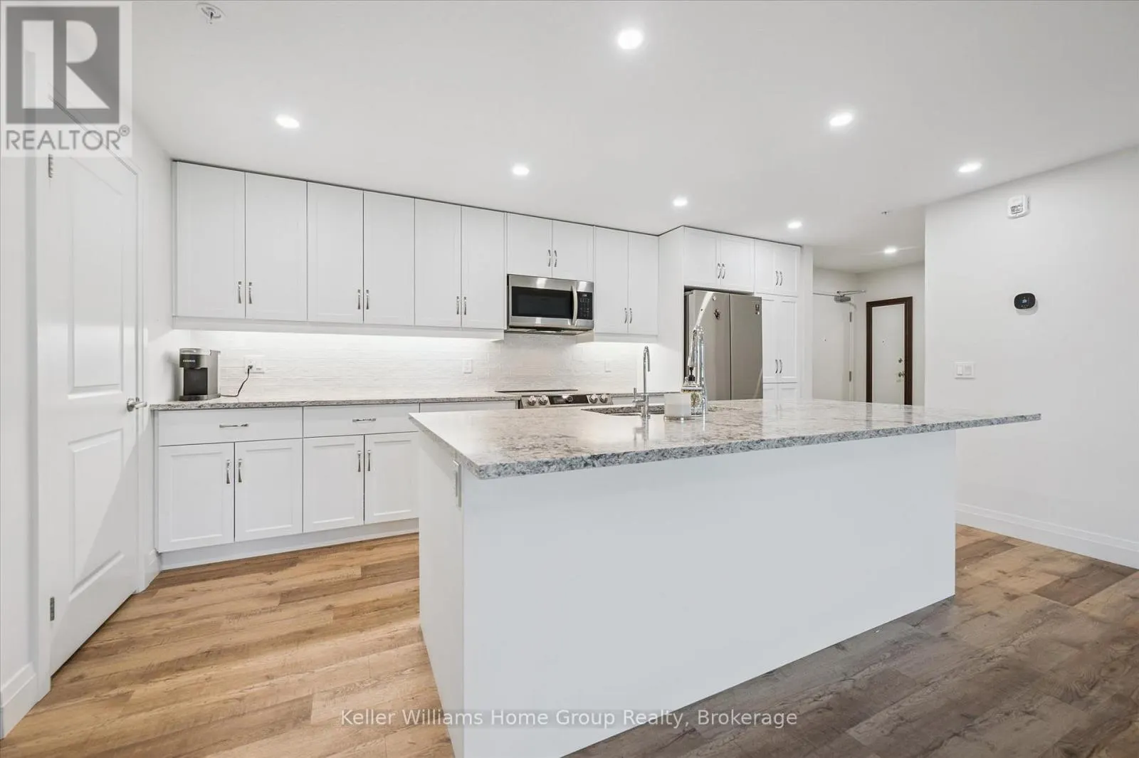 204 - 99A FARLEY ROAD, #204