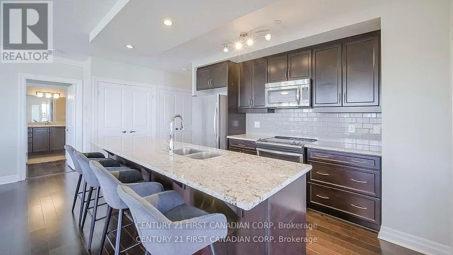 504 - 240 VILLAGEWALK BOULEVARD, #504