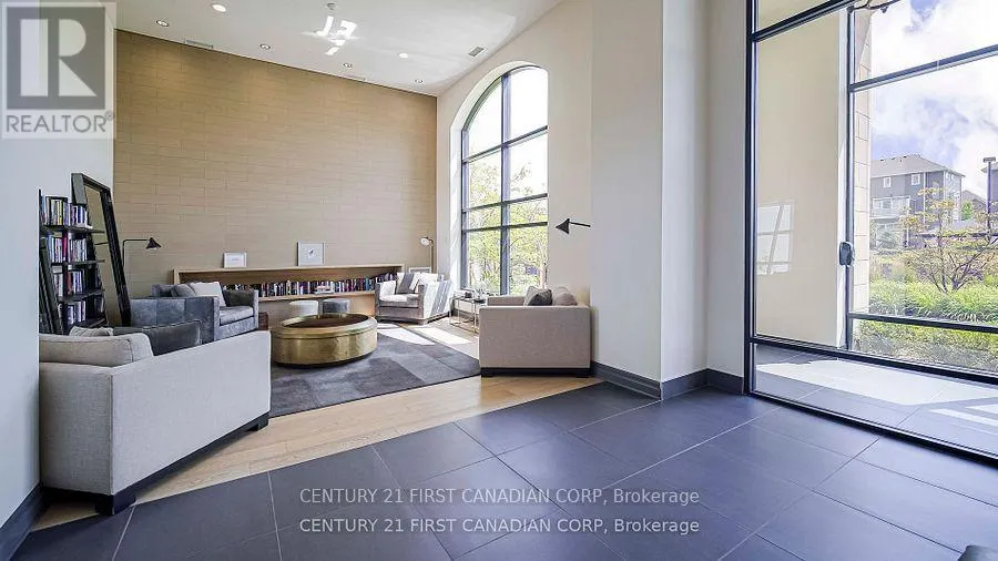 504 - 240 VILLAGEWALK BOULEVARD, #504