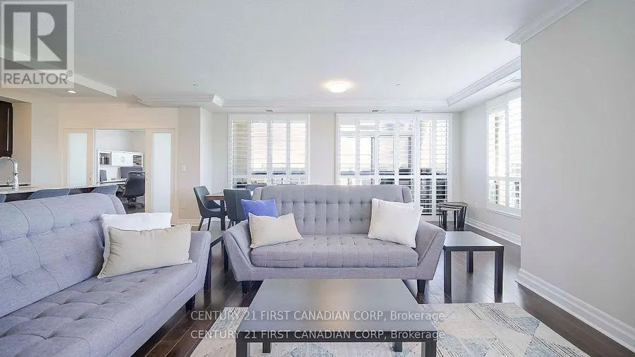 504 - 240 VILLAGEWALK BOULEVARD, #504