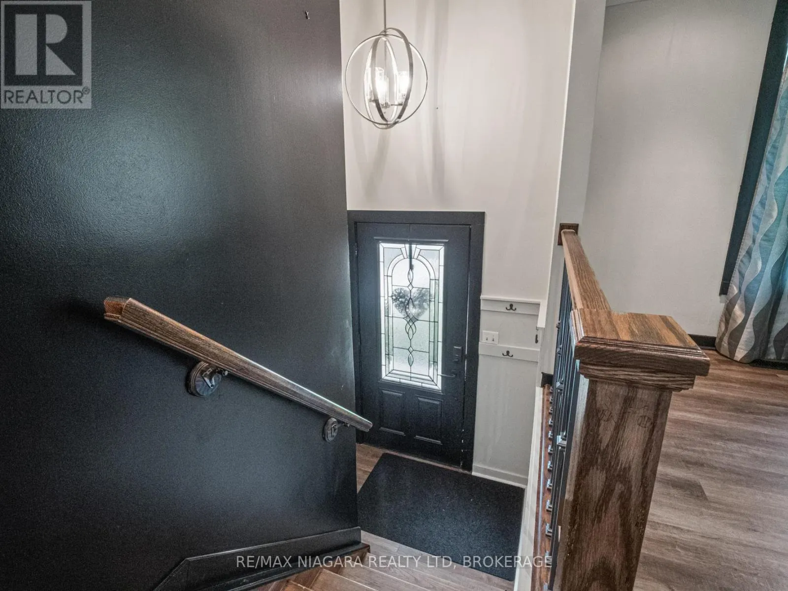 6256 MONTEREY AVENUE