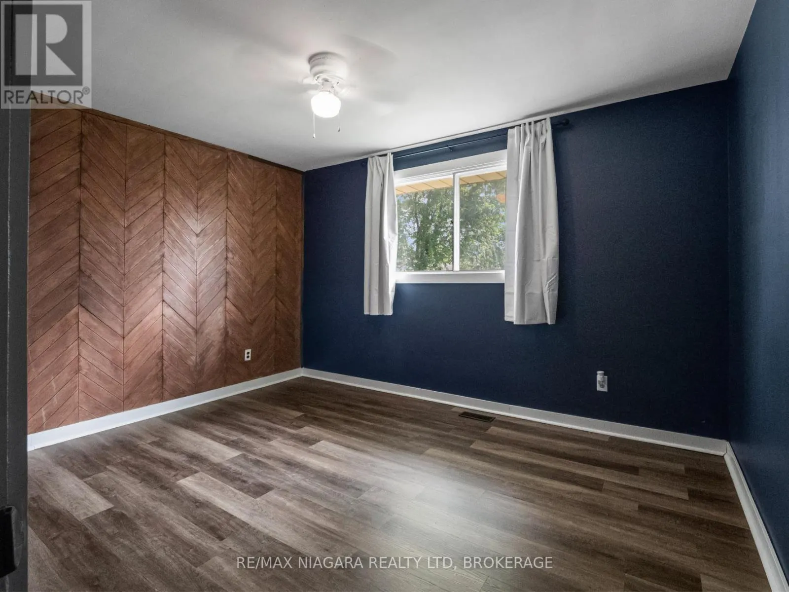 6256 MONTEREY AVENUE