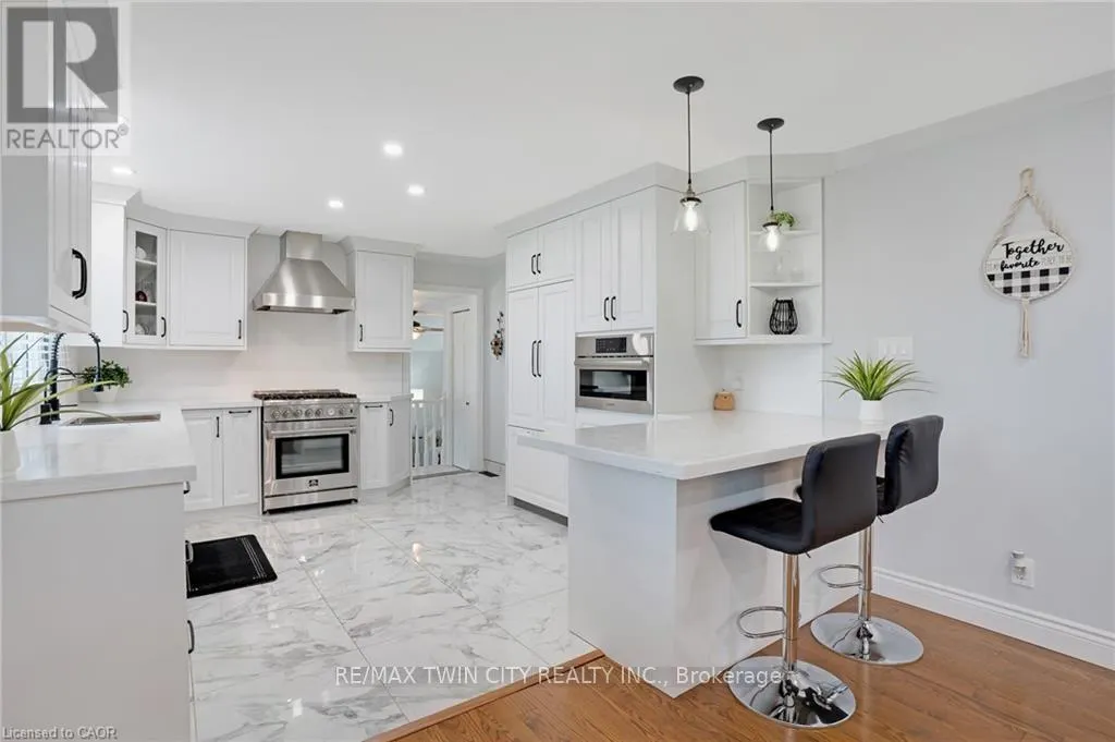 7011 WELLINGTON RD 124 ROAD