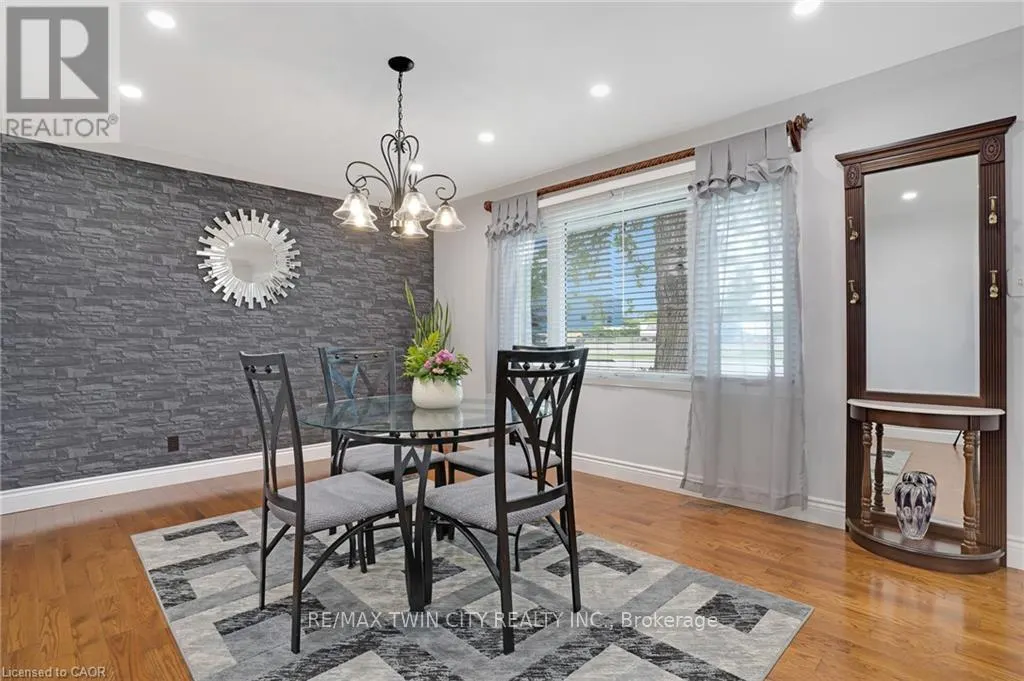 7011 WELLINGTON RD 124 ROAD