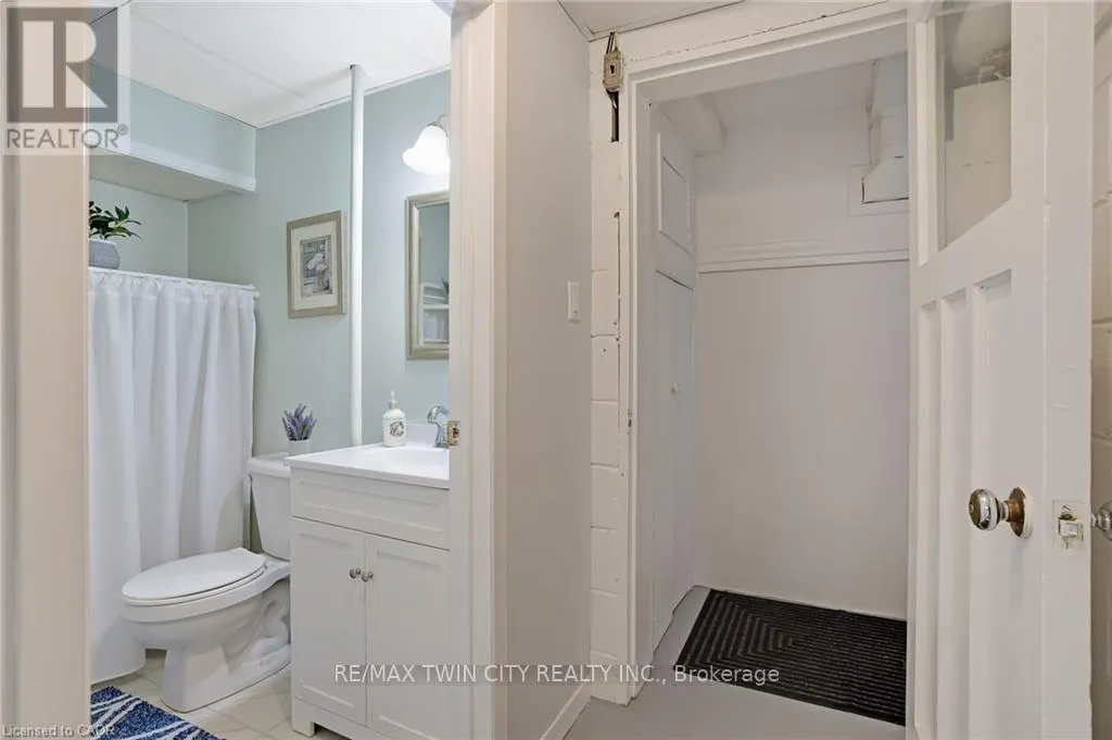 7011 WELLINGTON RD 124 ROAD