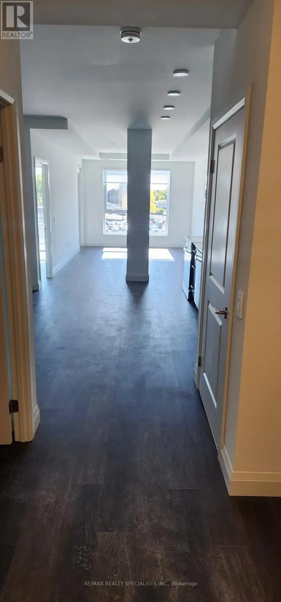 310 - 1333 WEBER STREET E