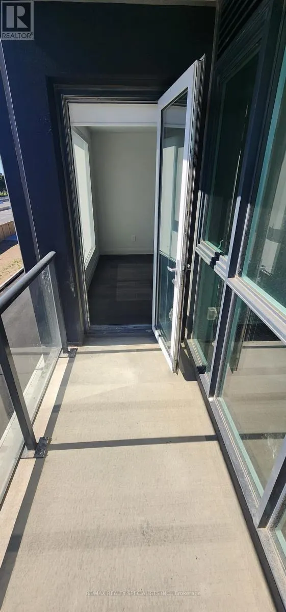 310 - 1333 WEBER STREET E